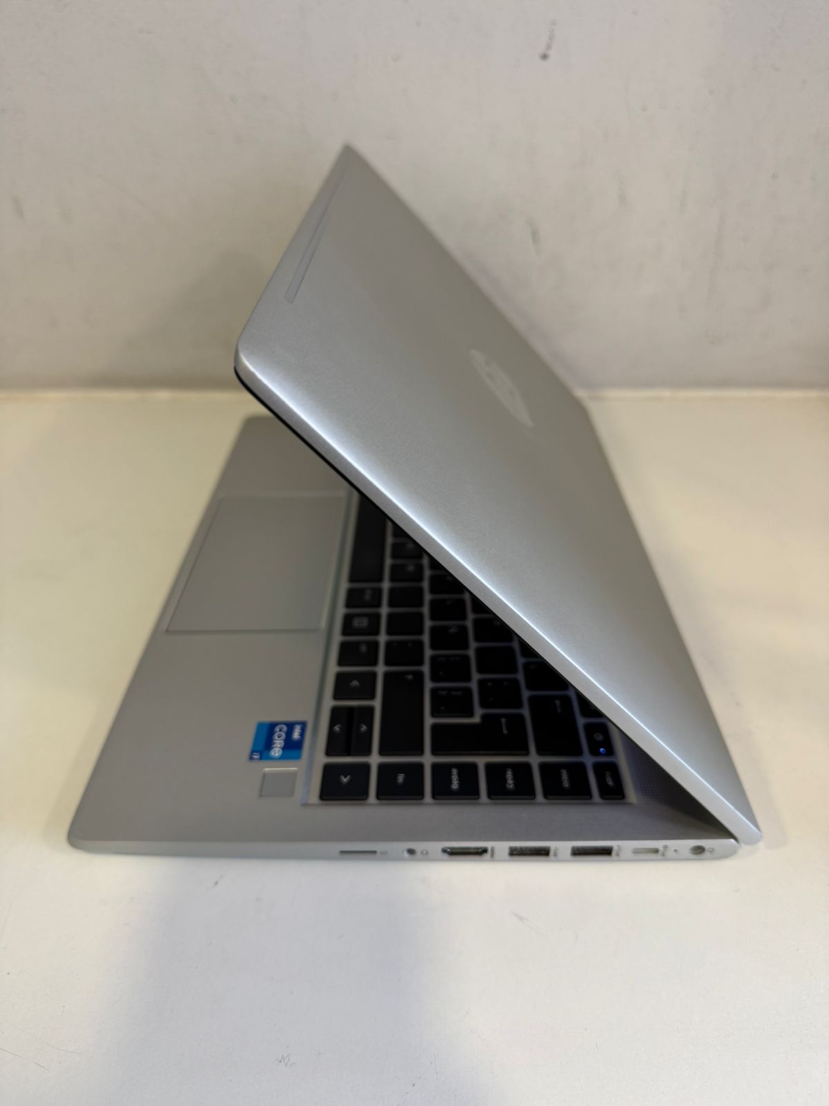 HP Probook 440 G8 i7 11th 16gb ram 256gb m2 (Reacondicionado)