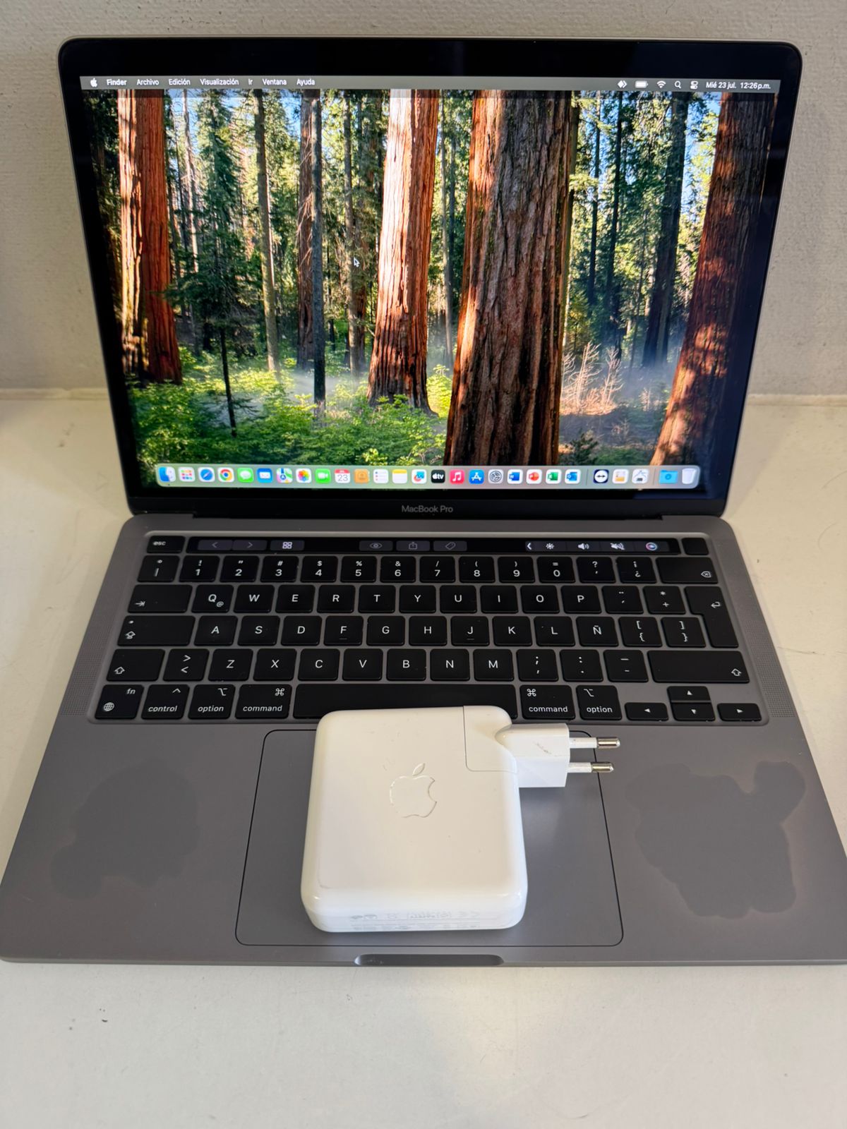Macbook Pro A2338 M1 8gb RAM 500gb (Reacondiconado)