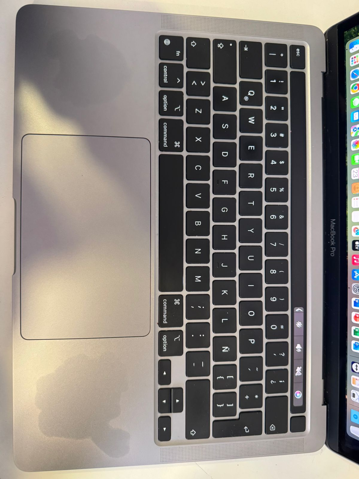 Macbook Pro A2338 M1 8gb RAM 500gb (Reacondiconado)