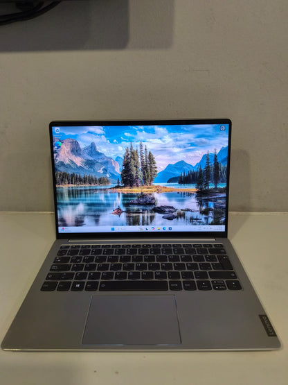 Notebook Lenovo Ideapad S540-13IML i5 10ma 16gb RAM 512gb (Reacondicionado)
