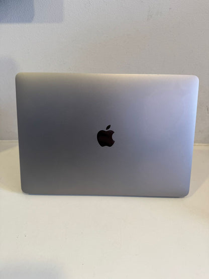 Macbook Pro A2338 M1 8gb RAM 500gb (Reacondiconado)