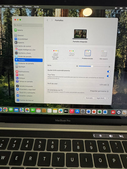 Macbook Pro A2338 M1 8gb RAM 500gb (Reacondiconado)