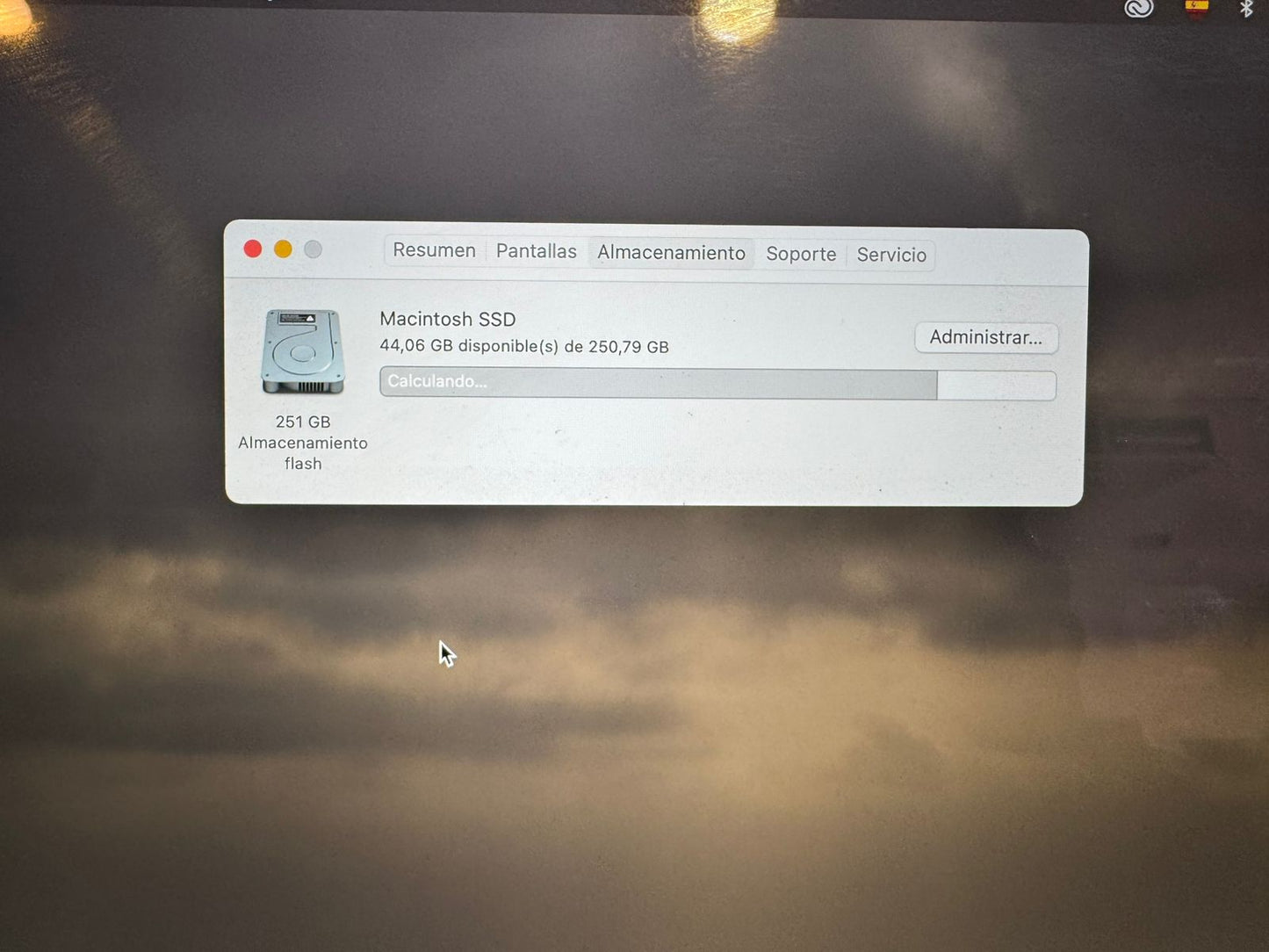 Macbook Pro 15 pulgadas 2014 i7 16gb ram 250gb (Reacondicionado)